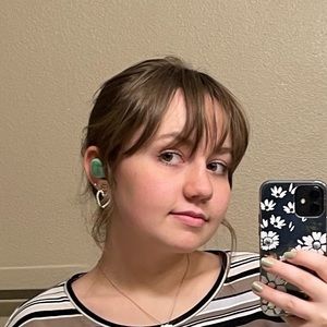 Meet your Posher, Gabbrielle